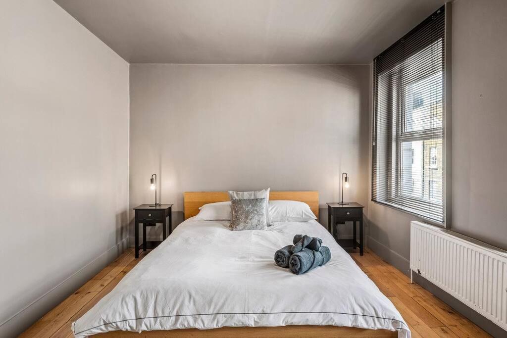 Spacious Home On Chapel Market 런던 외부 사진